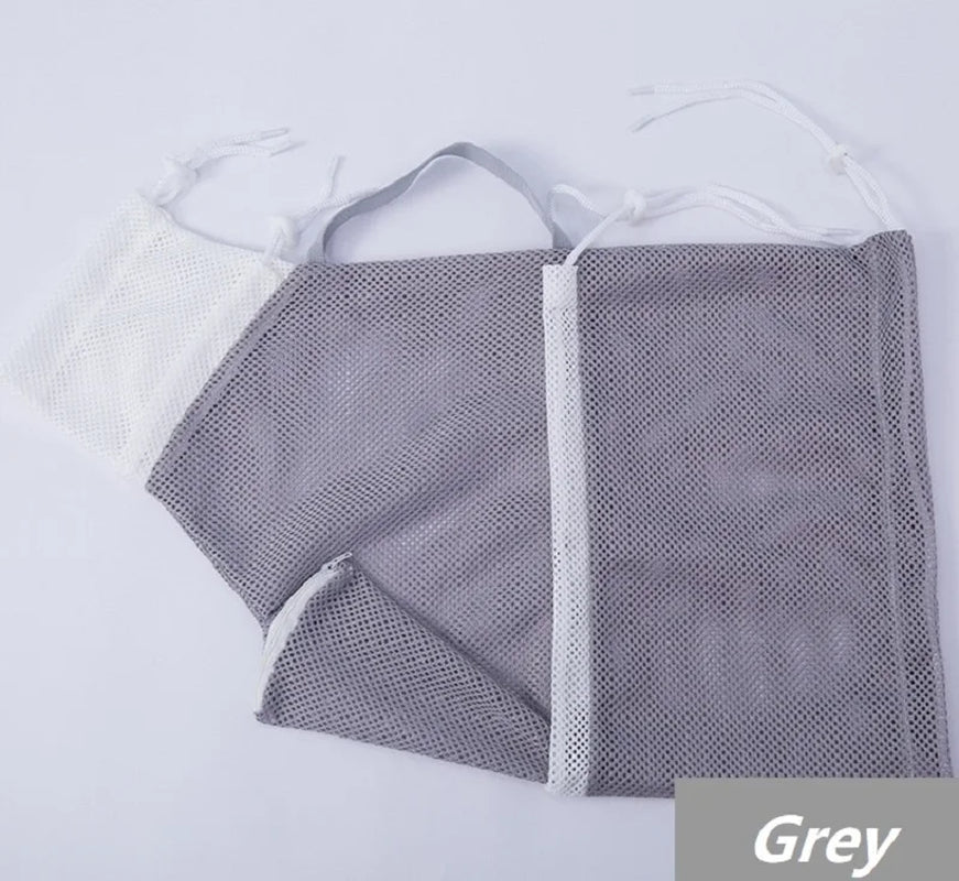 Cat Grooming Shower Bag Mesh Polyester Wash Mesh Bags Adjustable Cats Restraint Bag Prevent Scratching for Bathing Nail Trimming